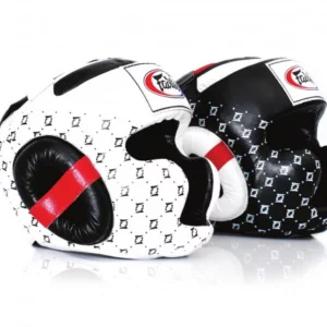 Casque en Cuir Fairtex HG10 - Offrez une protection maximale et un confort supérieur avec ce casque de haute qualité, parfait pour des entraînements intensifs et des compétitions