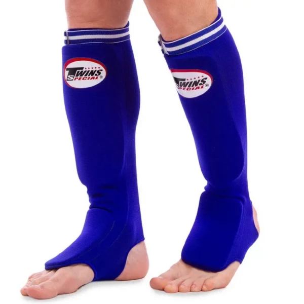 Protège-tibia Twins SGN1 chaussettes élastiques rembourrées de mousse, homologué pour la compétition amateurs de Muay Thai et de kickboxing