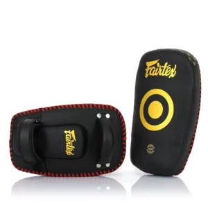 Paos Fairtex KPLC6 petite taille idéales pour le travail de la vitesse, plus petite que les KPLC6, Plus facile à tenir lors d'une séance