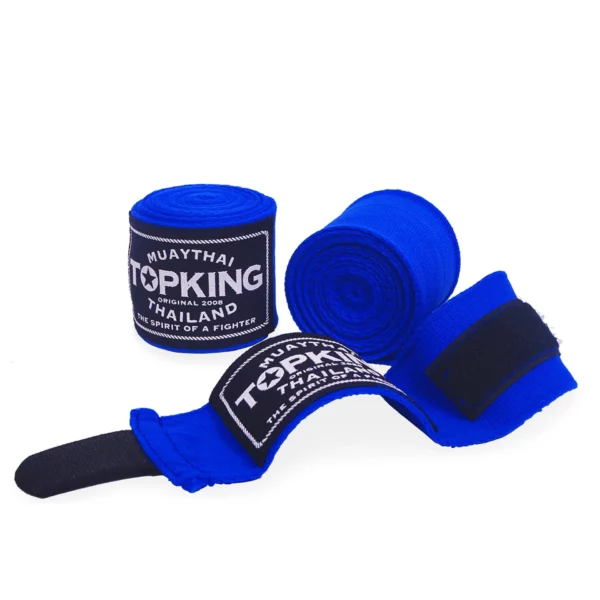 bande de protection topking bleu En utilisant ces bandes, les boxeurs peuvent réduire le risque de blessures aux mains et aux poignets. Les bandes de protection TKHWR de Topking sont également lavables en machine, ce qui facilite leur entretien