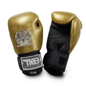 Découvrez les gants de boxe Top King Empower Creativity 2, en cuir de vachette, faits à la main en Thaïlande. Idéals pour Muay Thai, MMA et Kickboxing. Confort et protection assurés