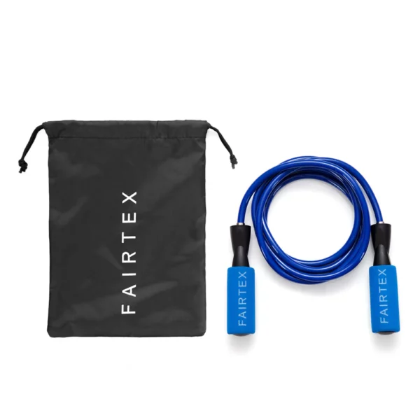 Améliorez vos performances d’entraînement avec la corde à sauter Fairtex , une corde à sauter de haute qualité conçue spécialement pour le Muay Thai. Cette corde à sauter est idéale pour les athlètes de tous niveaux, offrant une expérience de saut fluide et efficace grâce à son système de roulement à billes.