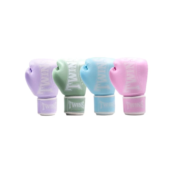 Gants de Boxe Twins Pastel BGVL4 P - Profitez d'une protection et d'un confort optimal avec ces gants en cuir haut de gamme. Parfaits pour les séances d'entraînement et les compétitions.